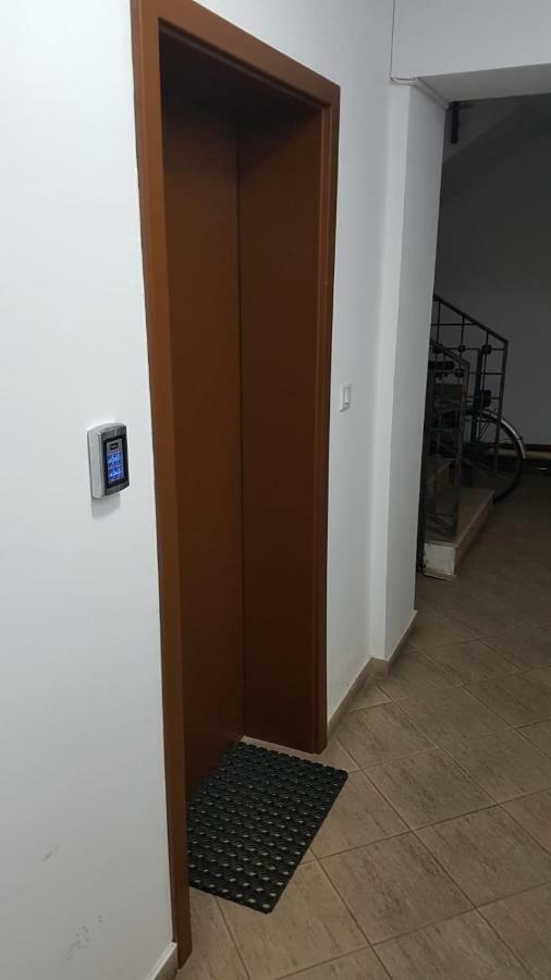 Tina Apartament 2 Krajowa Zewnętrze zdjęcie